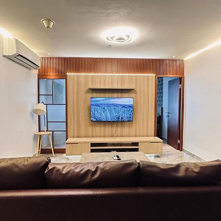 The H Tower Rasuna Suites Kuningan Jakarta By Villaloka מראה חיצוני תמונה