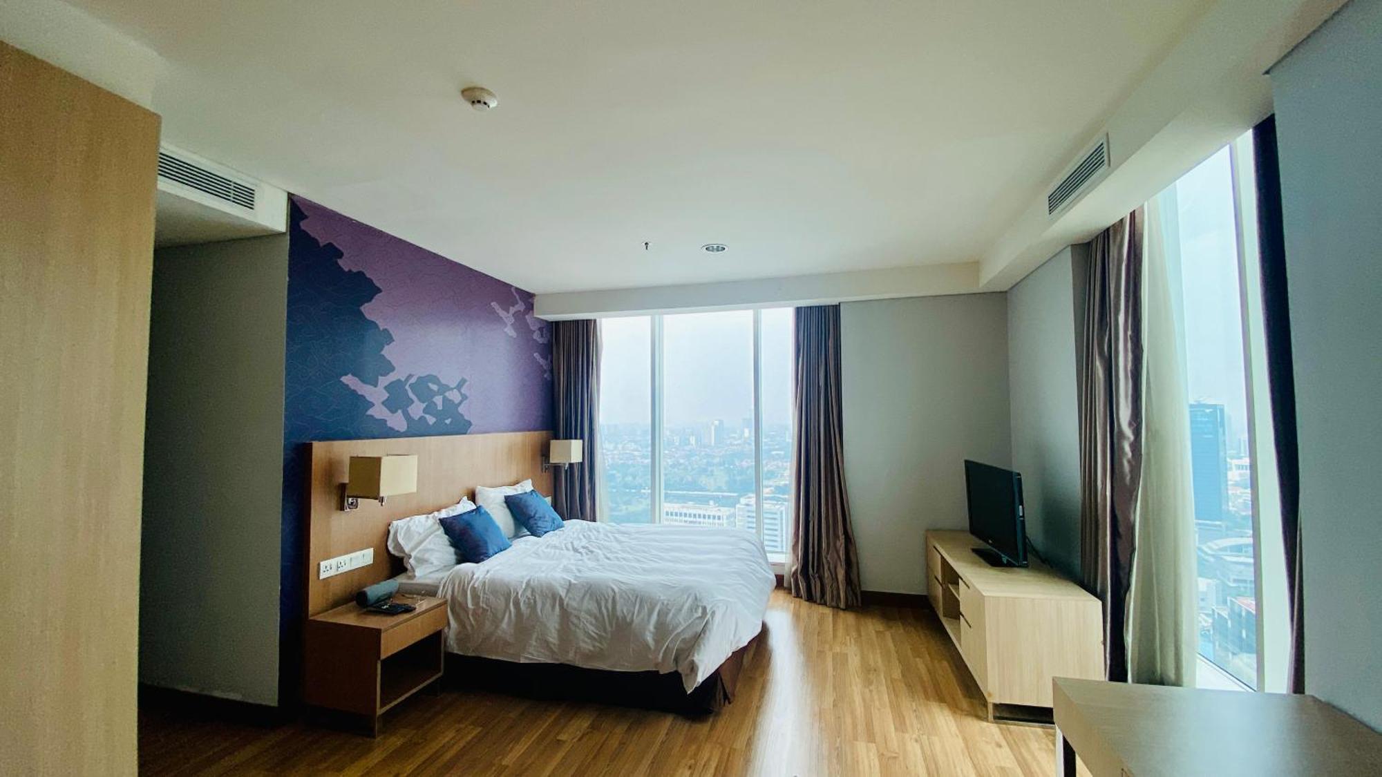 The H Tower Rasuna Suites Kuningan Jakarta By Villaloka מראה חיצוני תמונה