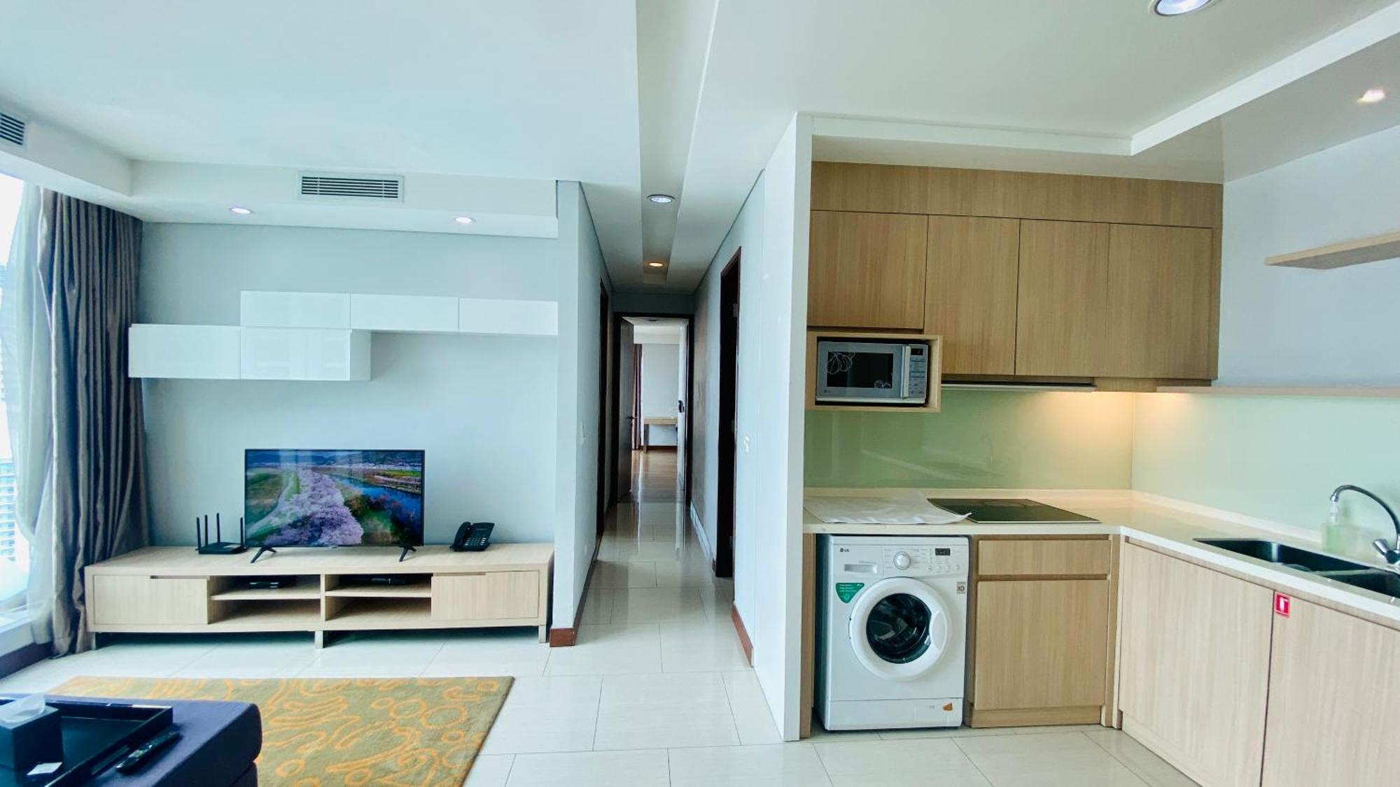 The H Tower Rasuna Suites Kuningan Jakarta By Villaloka מראה חיצוני תמונה