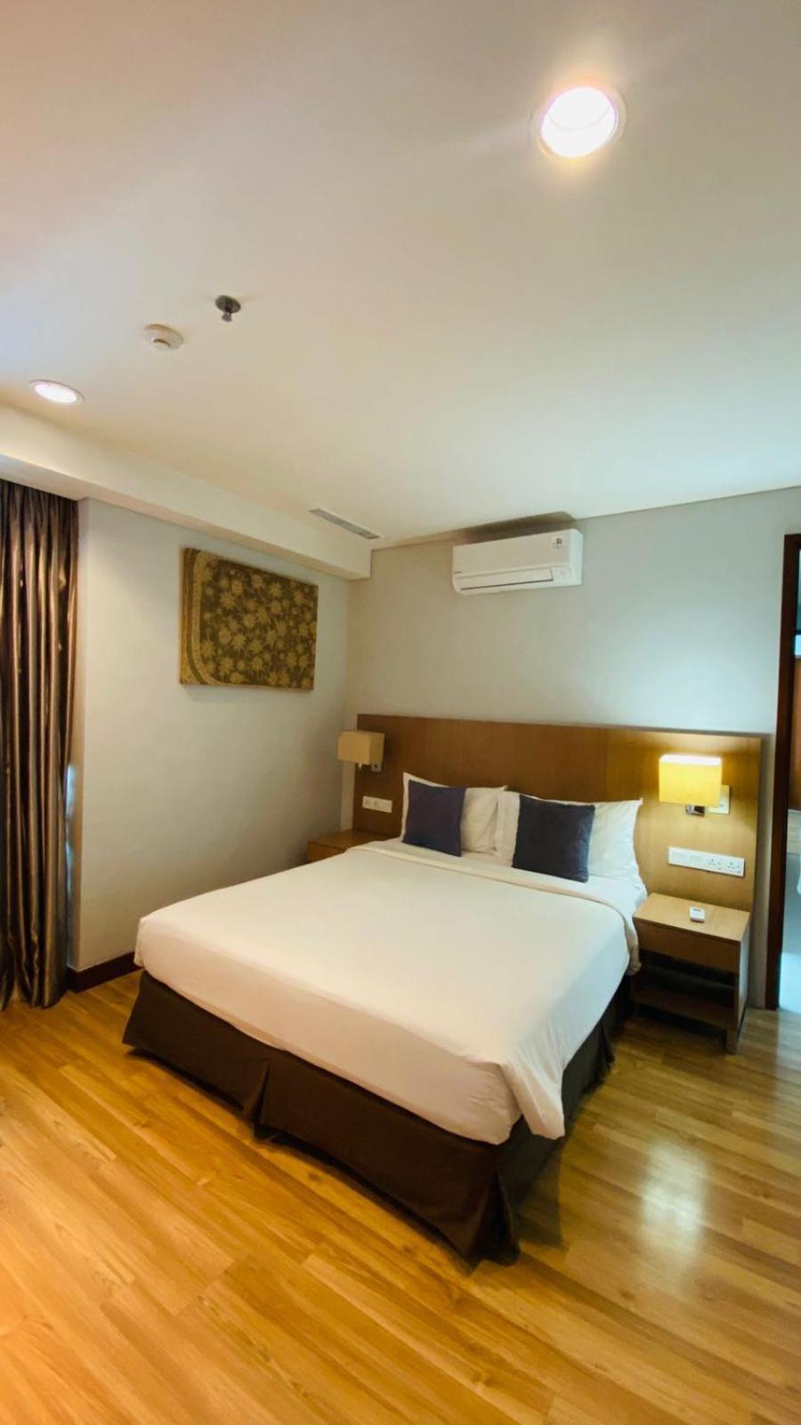 The H Tower Rasuna Suites Kuningan Jakarta By Villaloka מראה חיצוני תמונה