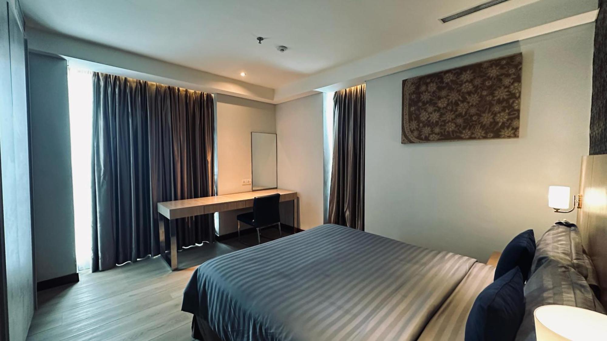 The H Tower Rasuna Suites Kuningan Jakarta By Villaloka מראה חיצוני תמונה
