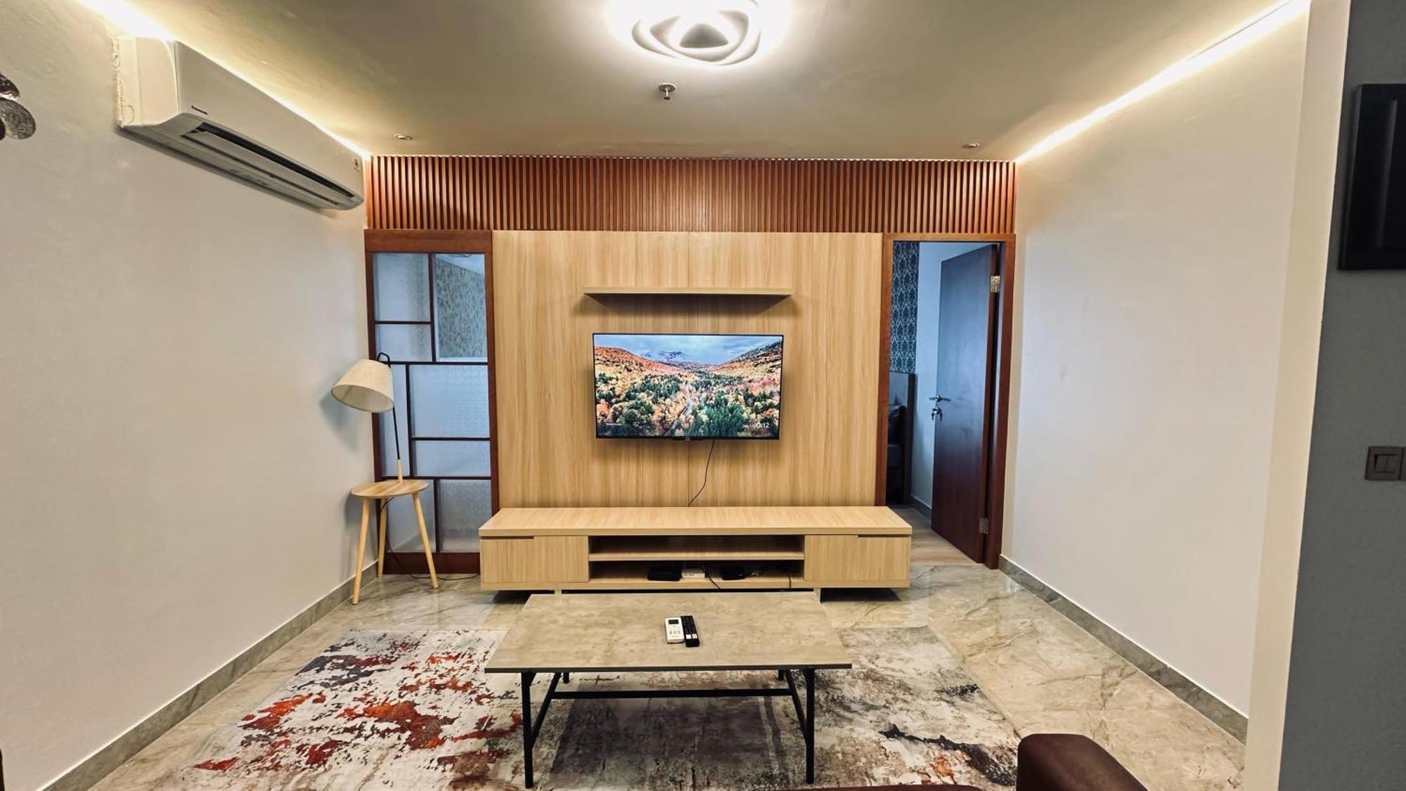 The H Tower Rasuna Suites Kuningan Jakarta By Villaloka מראה חיצוני תמונה